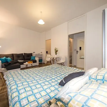 Apartment D2 4u *